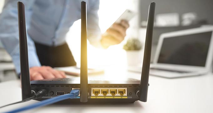 بهترین مرکز فروش انواع روتر در تهران | فاوا رایان